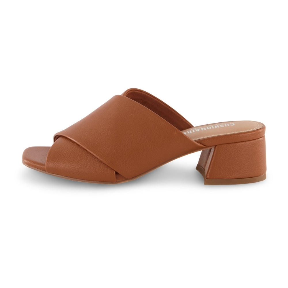 NEW Cushionaire Sandals Garland Cross Band Dress Sandal Nudes - Tan Women's 9
